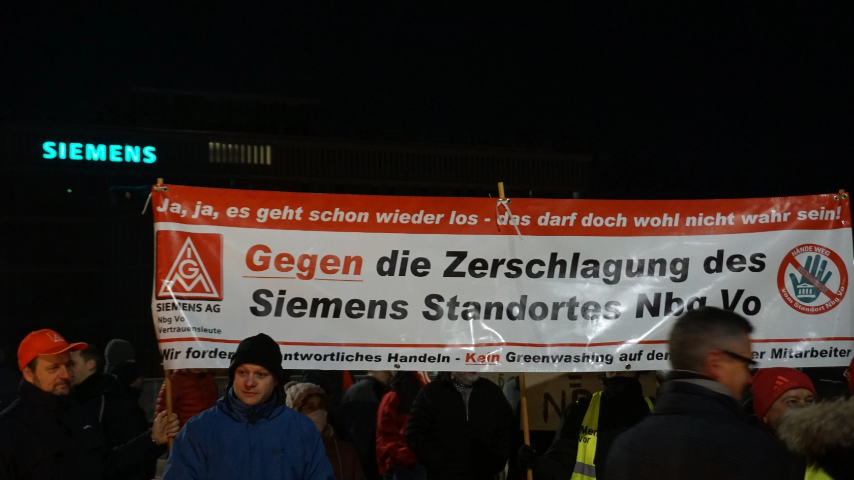 Gegen die Zerschlagung durch den Siemens Vorstand.