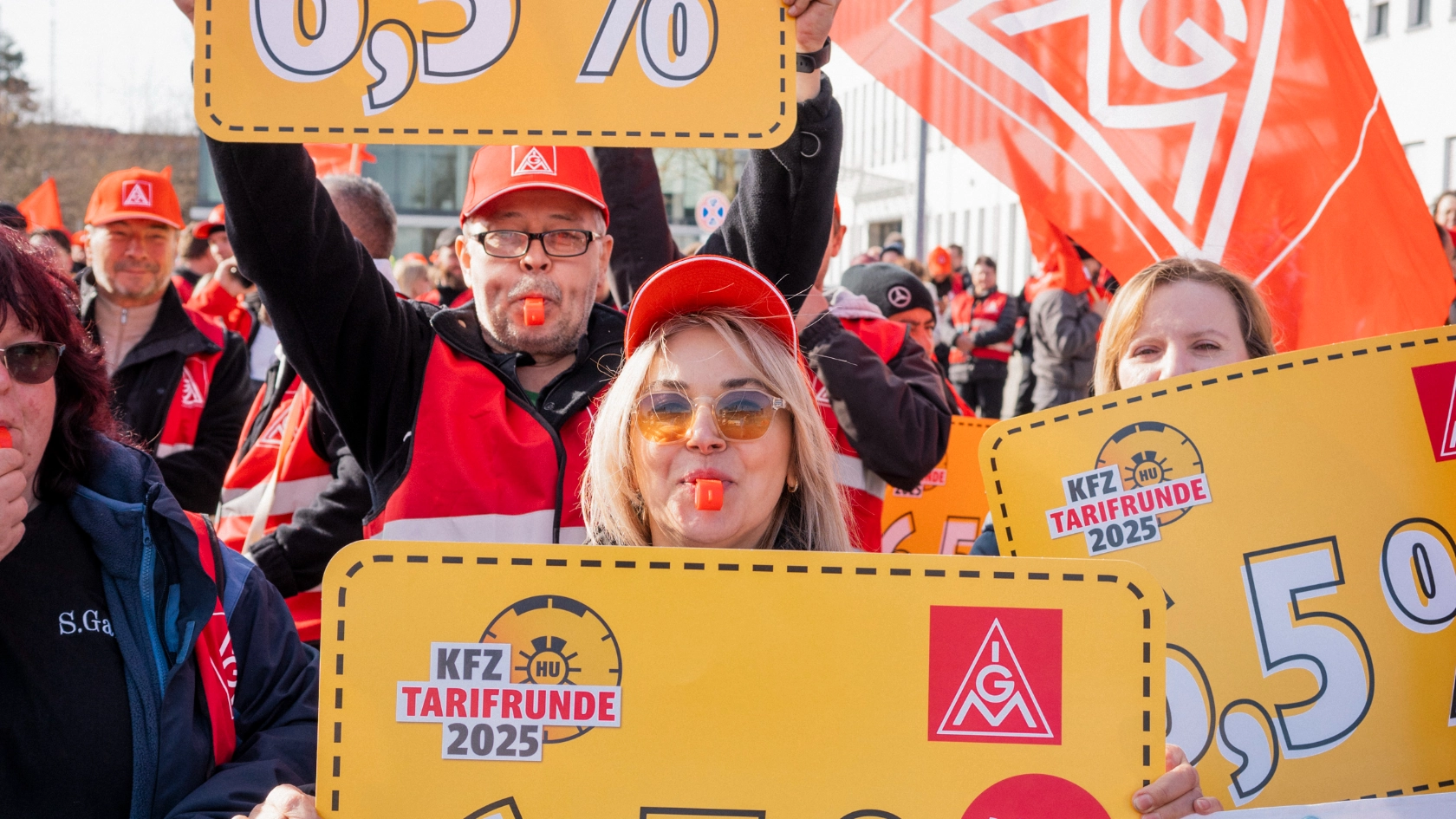 Kfz-Warnstreik in Nürnberg