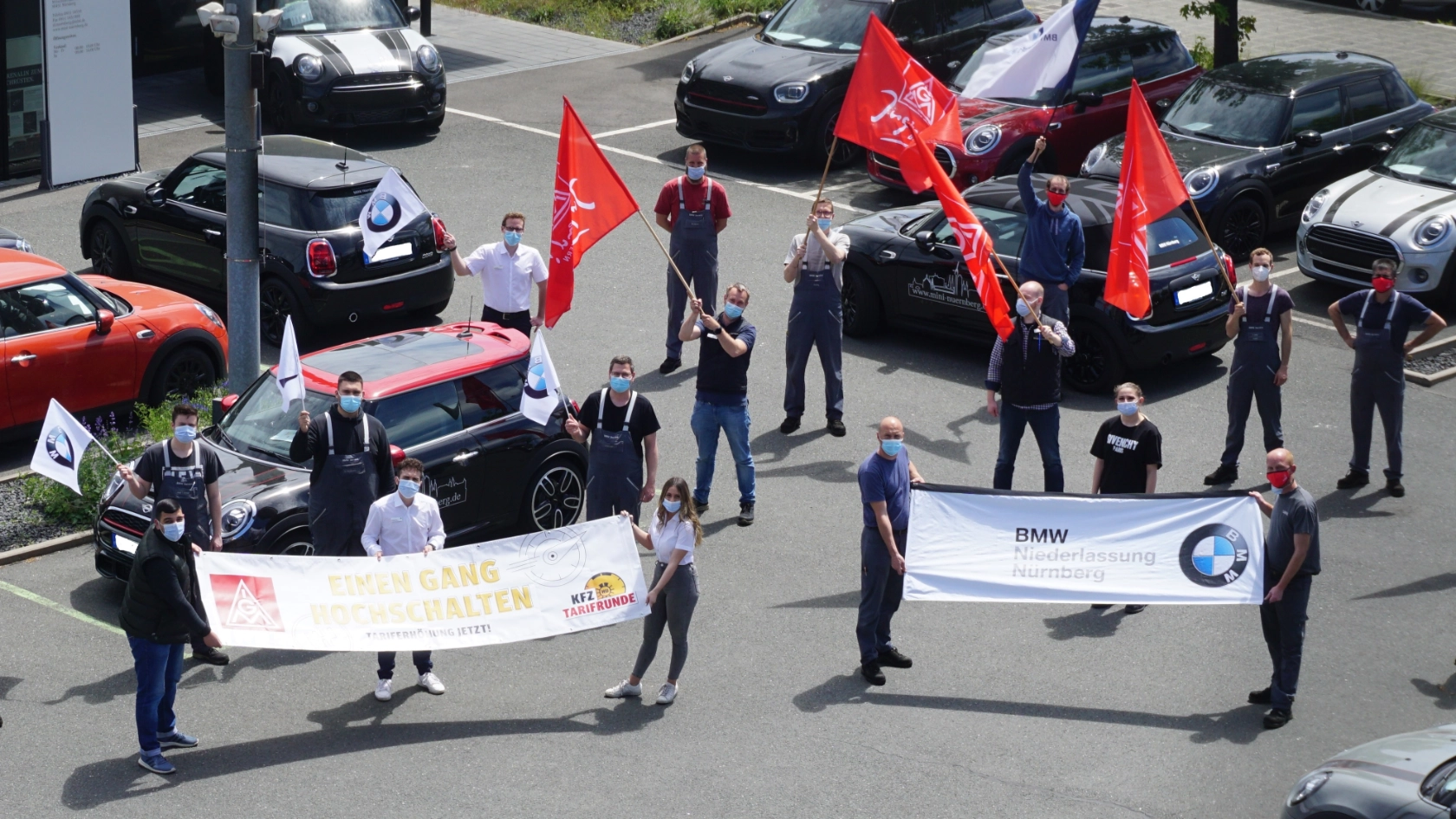 KFZ Tarifrunde 2021 Nürnberg Aktion BMW Niederlassung