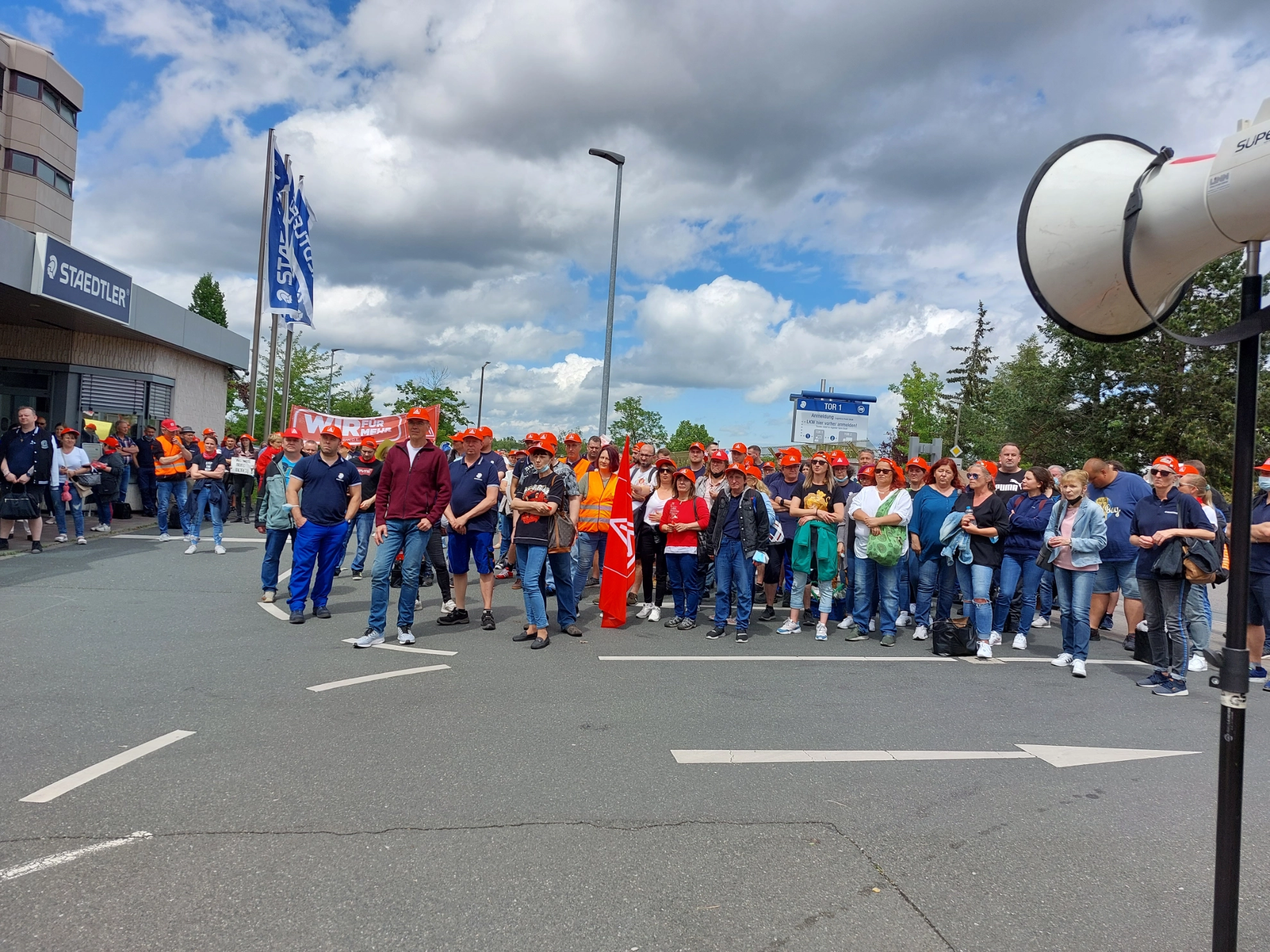 Kundgebung Staedtler Nürnberg Tarifrunde2022