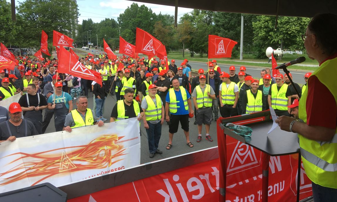 Warnstreik Tarifrunde KFZ 2019 Nürnberg Daimler