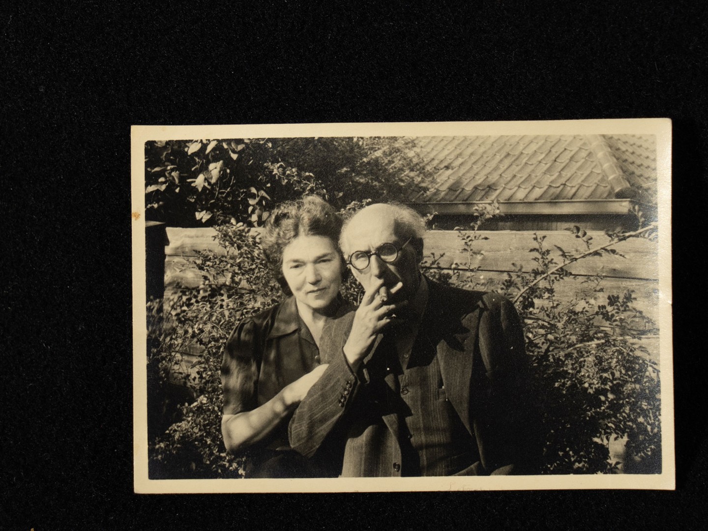 Hugo Sinzheimer mit Frau Paula im Jahr 1945